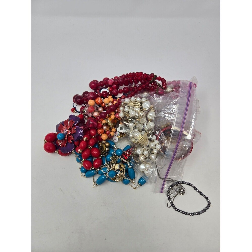 MIXED JEWELRY CRAFT LOT 1.12 LBS DIY REPURPOSE HARVEST VINTAGE TO NOW DIY JUNK